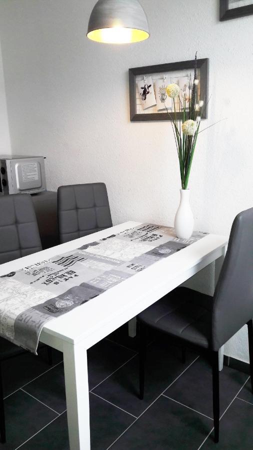 Moderne Ferienwohnung Am Wesertor Кассель Экстерьер фото